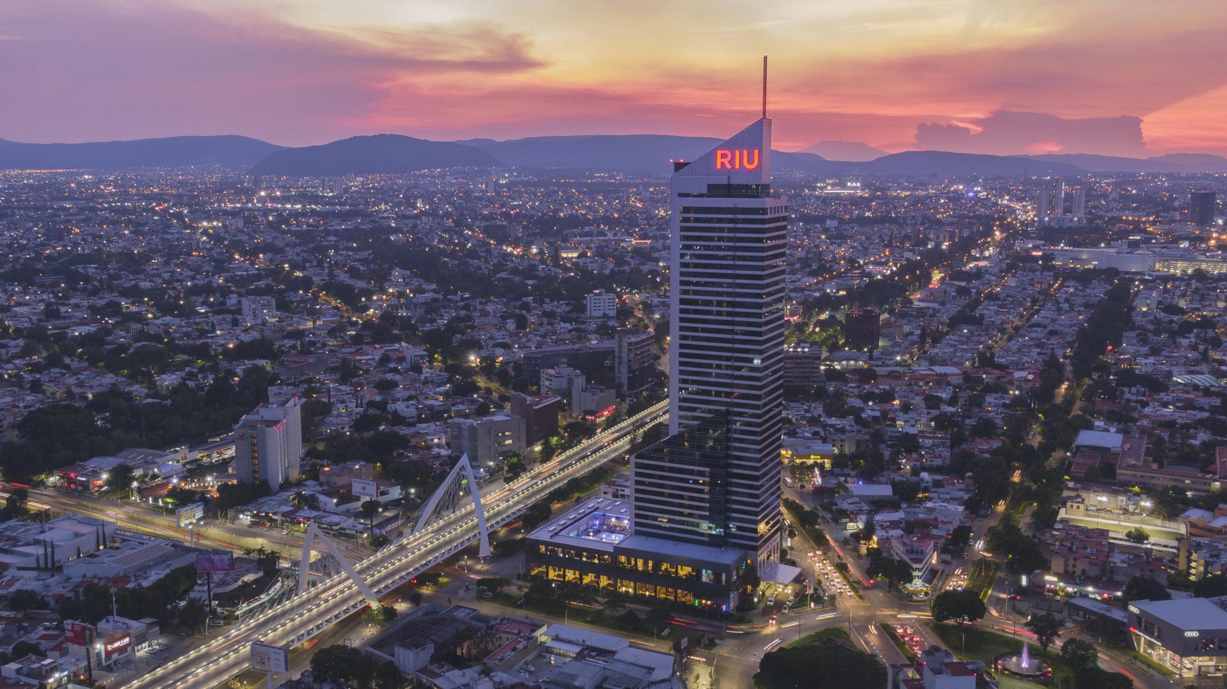 Hotel Riu Plaza Guadalajara Zewnętrze zdjęcie