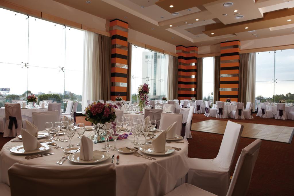 Hotel Riu Plaza Guadalajara Zewnętrze zdjęcie